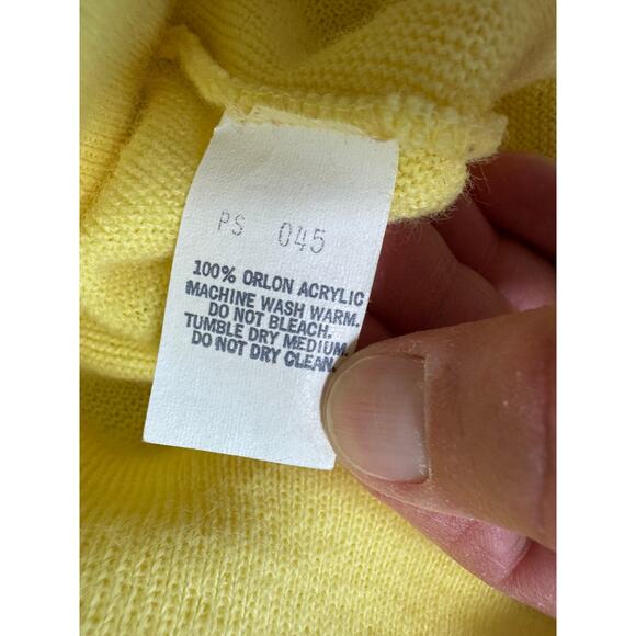 Vintage 80's IZOD Lacoste Men's Sweater, size Large, Bright Yellow; V-neck - Picture 6 of 9